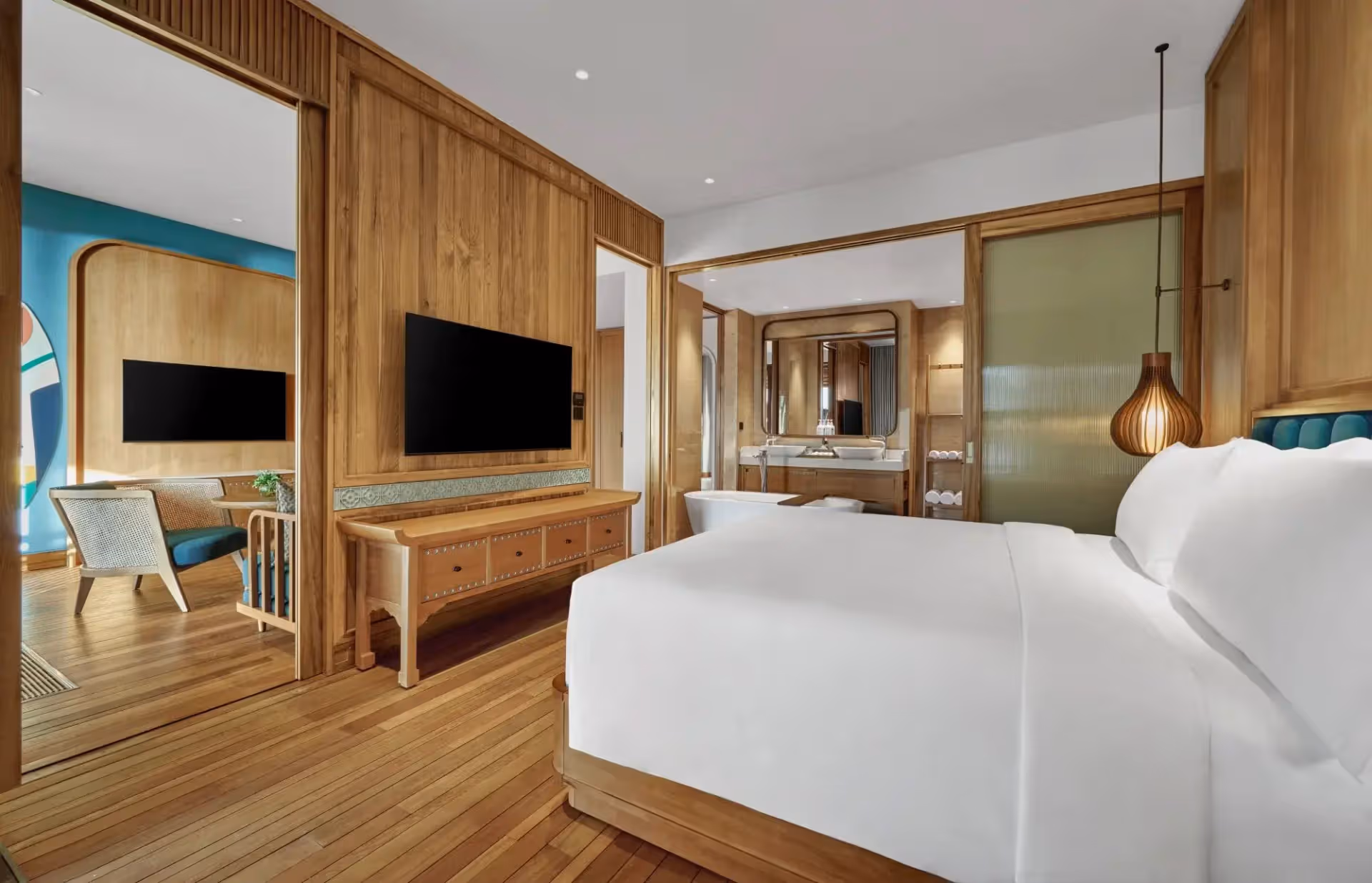 One Bedroom Suite Ocean View - Suites